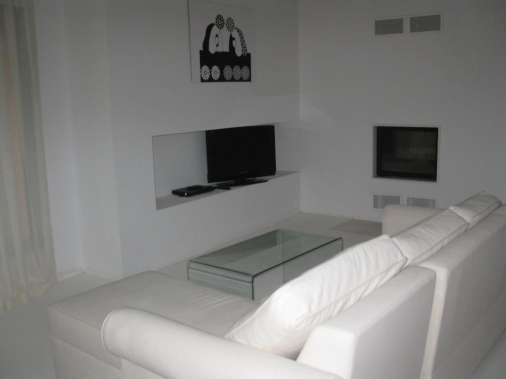 Family Hotel The Body Batak Ruang foto